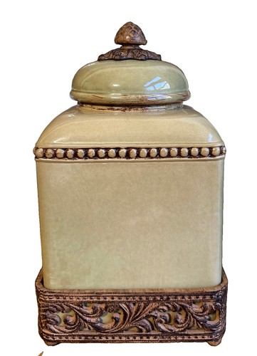 Gracious goods collection - gracious, gg